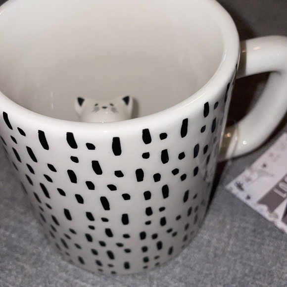 Cat Mom Coffee Mug - Cat Inside Mug! - Picture 4 of 5